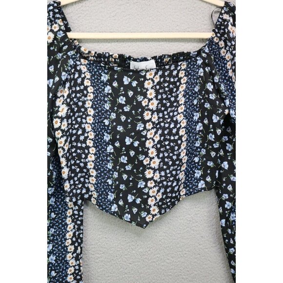 Sadie & Sage Long Belled Sleeves Cropped Top-Large-New w/Tags-Whimsigoth - Picture 2 of 10